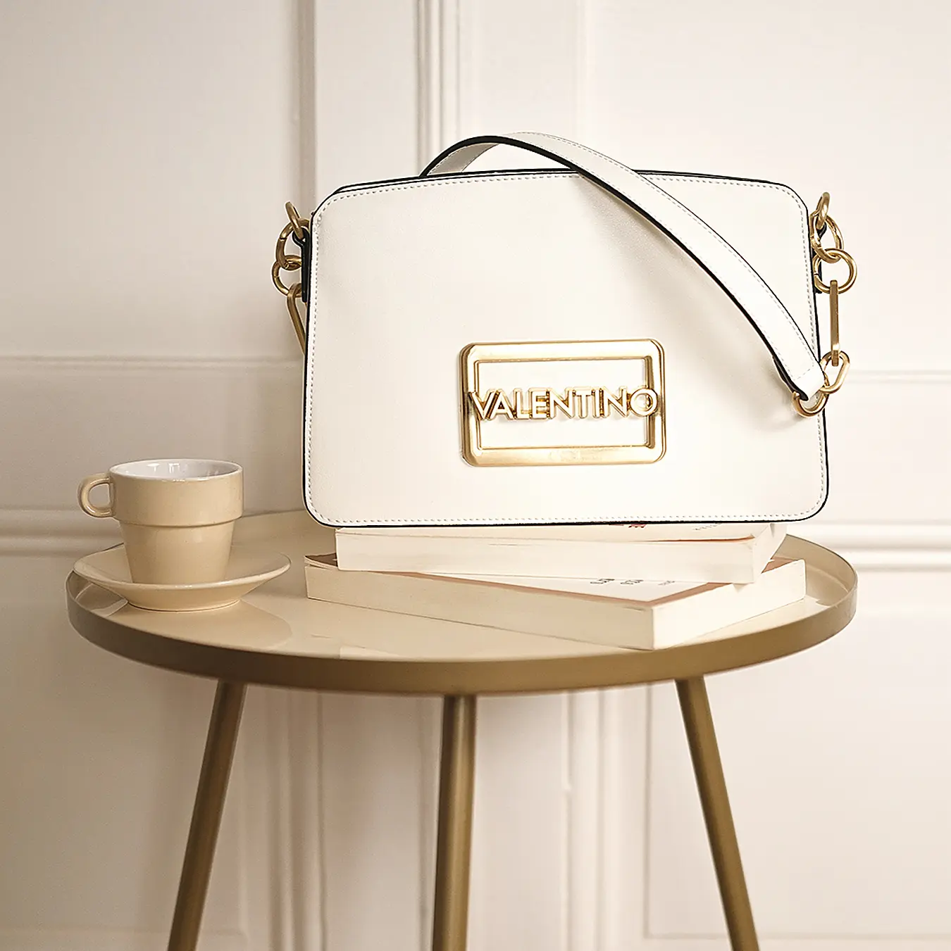 Photo d'ambiance sac en cuir Valentino Bags